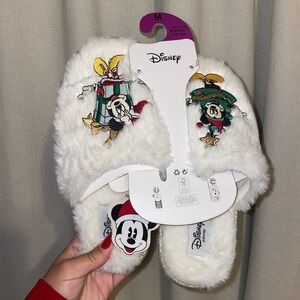 Disney Mickey Christmas Slippers -7/8adult